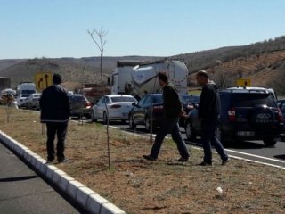 Diyarbakır-Mardin yolu kapatıldı! Ekipler bölgede