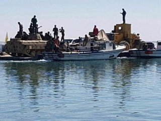 PKK'lı teröristler Fırat nehrinden böyle geçti