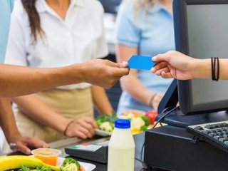 Üç il 'yemek kartı komisyonu'na karşı birleşti!