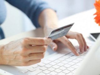 Booking'in faaliyetlerine durdurma kararı