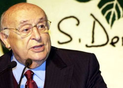 Herkes O'nu işaret ediyor!