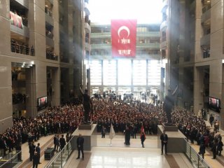 Şehit Savcı Kiraz için anma töreni