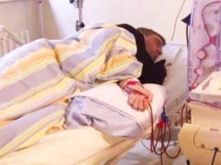 Ünlü golcü yaşam savaşı veriyor!