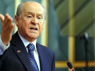 Bahçeli: Kılıçdaroğlu adam değilsin