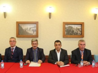 Akşener'e tepki gösterip 'evet'e geçtiler