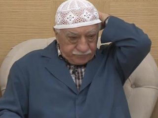 FETÖ’den kadın hakimlere etek kriteri ruhsatı