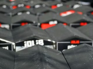 Tabutlarla yürüdüler