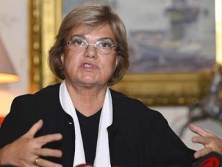 'Tansu Çiller gibi giyinin' talimatı!