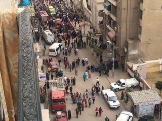 Mısır'da art arda patlamalar!