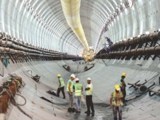 Dev projelere o ülkeden büyük ilgi