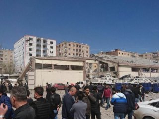 Diyarbakır'da patlama! İlk görüntüler geldi