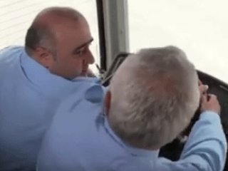 Bazen yetkiyi bir kişiye vermek gerekir