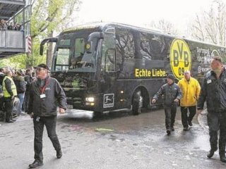 Dortmund'a bombalı saldırı! Dev maç ertelendi