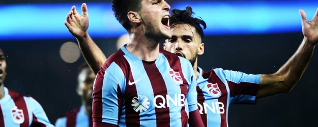Okay Yokuşlu'ya iki dev talip birden!