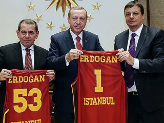 Erdoğan'dan Galatasaray'a tarihi öneri!