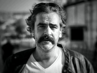 Deniz Yücel cezaevinde bakın ne yaptı!