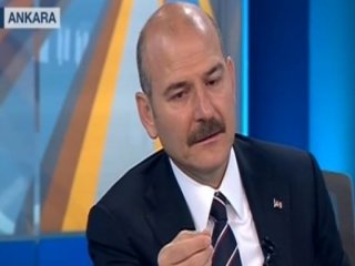 Bakan Soylu'yu ağlatan soru! Gözyaşlarını tutamadı
