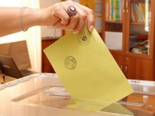 Referanduma saatler kala son anket açıklandı