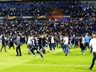 Skandal ceza için teşekkür ettiler!