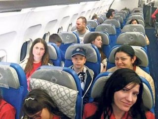 23 Nisan çocuklarına Rum engeli!