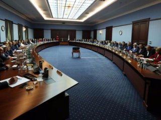AK Parti MKYK kararını açıkladı