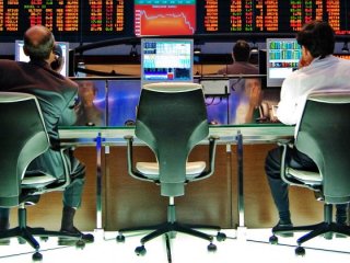 Dolar durmuyor! Borsa rekor üstüne rekor kırıyor