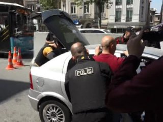 İstanbul'da dev operasyon! Giriş- çıkışlar tutuldu