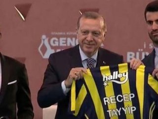 Cumhurbaşkanı Erdoğan'a sürpriz hediye