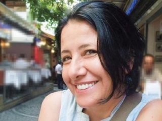 Şengül öğretmen çığlıklar atarak yere çakıldı!