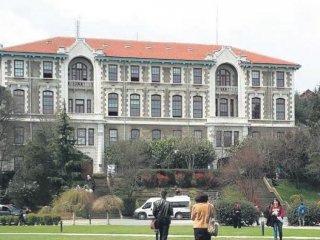 İstanbul'da İki okulda tacizci şoku