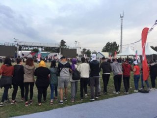 Çanakkale'ye götürülen gençliğe kolbastı oynatıldı