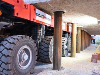 Bin 100 tonluk tarihi türbe taşınıyor!