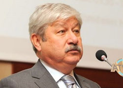 CHP'de silahlar çekildi, testi kırıldı