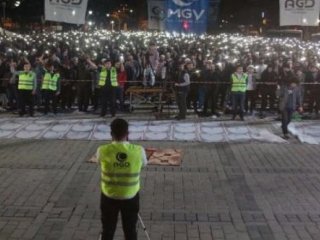 Ayasofya Meydanı'nda 'Fetih Namazı'