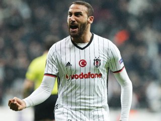 İngilizler Cenk Tosun için çıldırdı! Dev teklif...