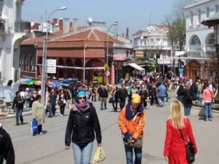 Büyükada Bodrum'la yarışıyor! Ekmek 20 TL