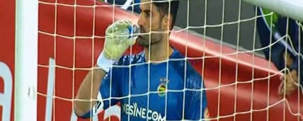 İki Volkan arasında ilginç diyalog 'Ben de içeyim'