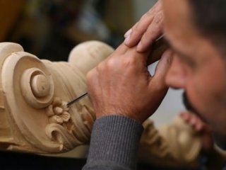 Hem Beyaz Saray'da hem Külliye'de kullanılıyor