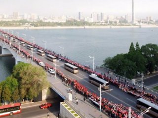 Kuzey Kore çıldırdı! Füze savaşları