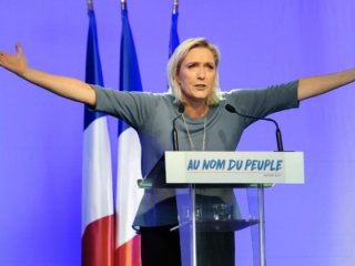 Le Pen geri adım atmadı!