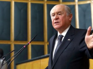 Bahçeli'den sert 'FETÖ' mesajı: Gözlerinin yaşına bakmayın!