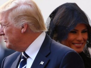 Riyad'ı pas geçen Melania, Vatikan'da kapandı!