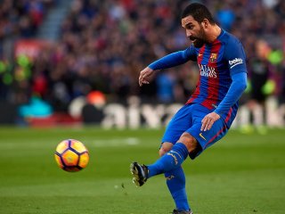Arda Turan Barcelona'dan ayrılıyor