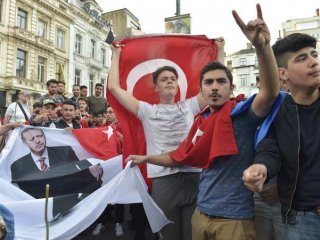 Cumhurbaşkanı Erdoğan'a Belçika'da sevgi seli