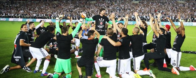 Beşiktaş'ın şampiyonluğu Avrupa'yı salladı!