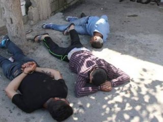 Nefes kesen kovalamaca! Kaçarken yakalandılar