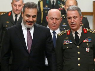 Cem Küçük: Akar ve Fidan'ın kellesini istiyorlar