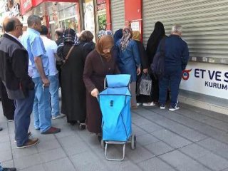 Et ve Süt Kurumu'nda et kuyruğu