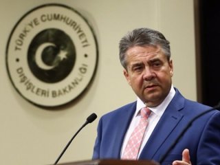 Almanlar şokta! Türkiye Gabriel'e yolu gösterdi