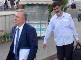 FETÖ'cü Enes Kanter'in babası serbest bırakıldı